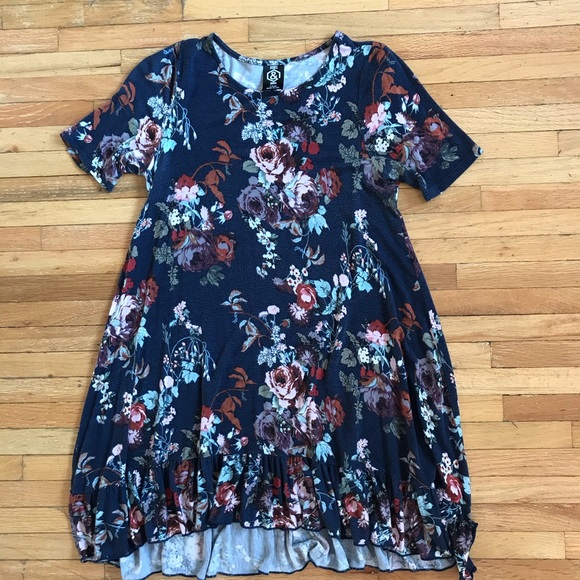 Ruffled tunic - Picture 2 of 5